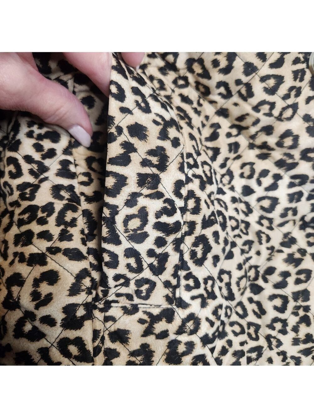 CHICO'S ANIMAL PRINT QUILTED LONG SLEEVE LIGHTWEIGHT JACKET COAT LIKE NEW XL - Picture 6 of 10